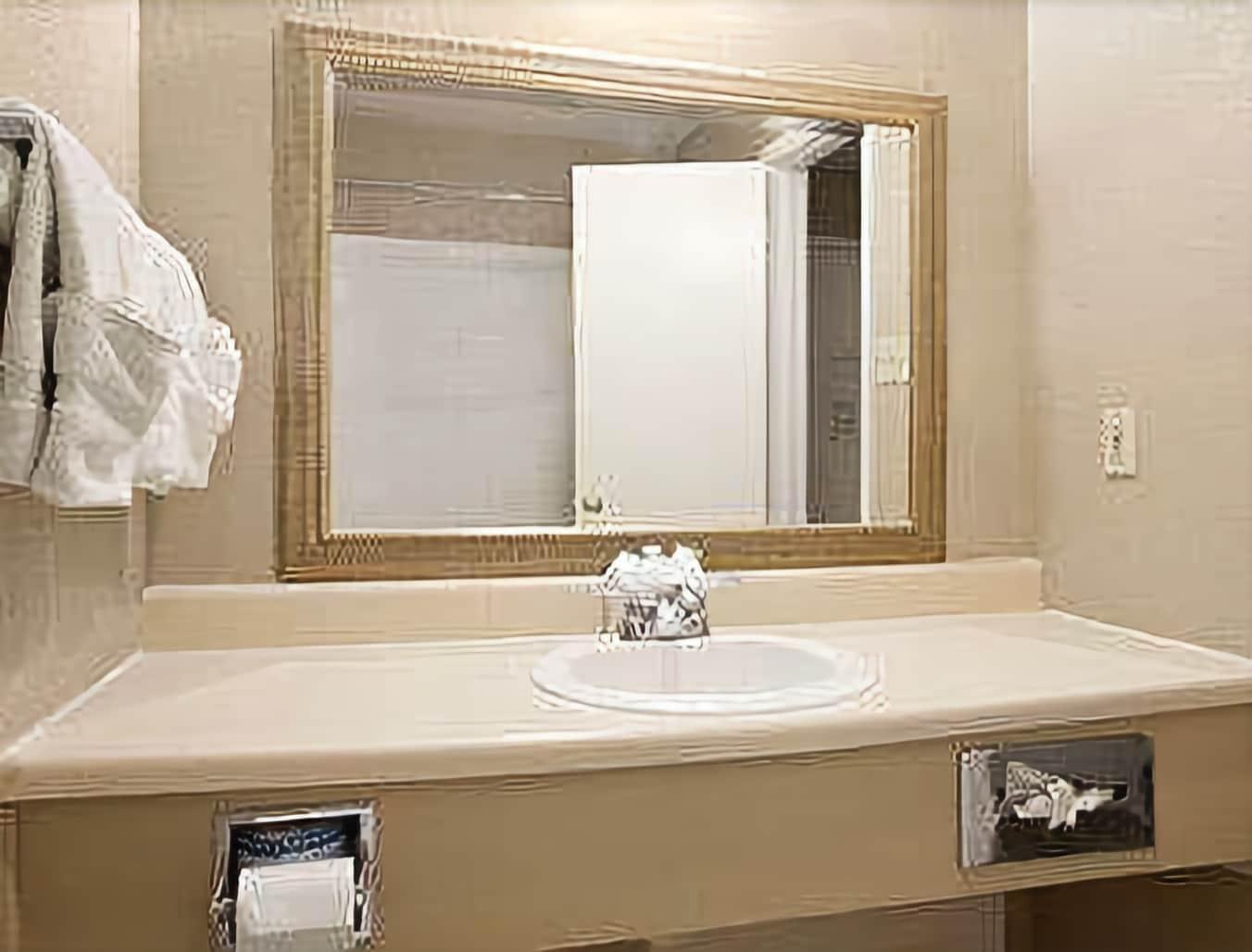 Super 8 By Wyndham Gainesville Tx Exterior photo